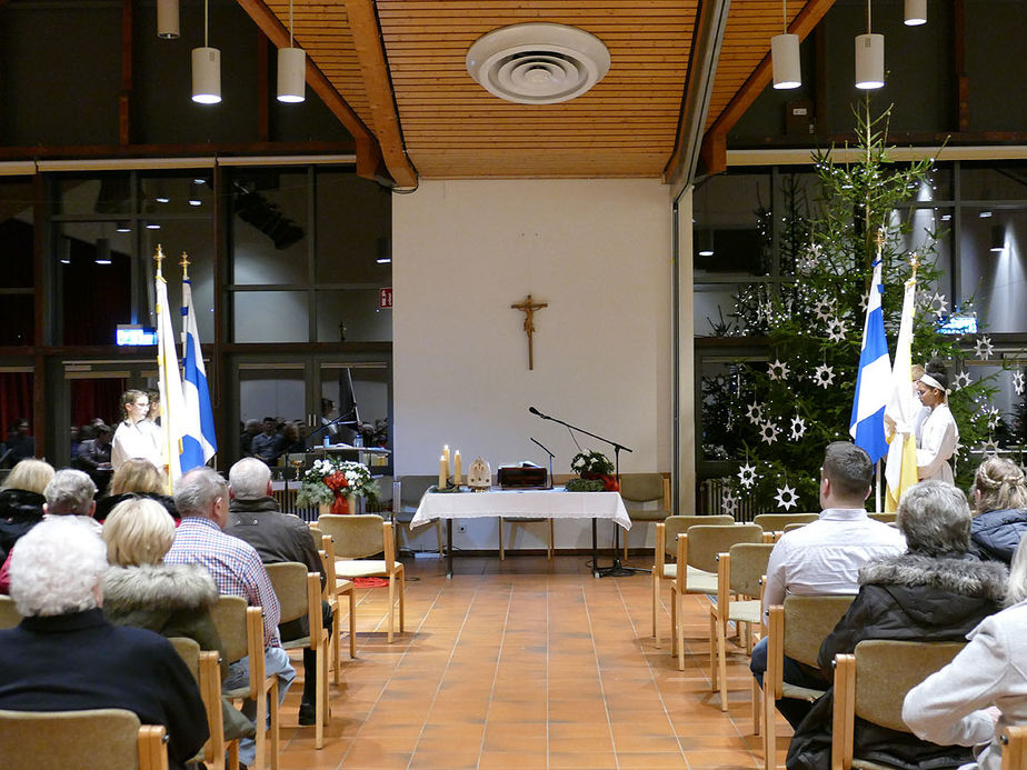 Feierliche Christmette im Haus des Gastes (Foto: Karl-Franz Thiede)